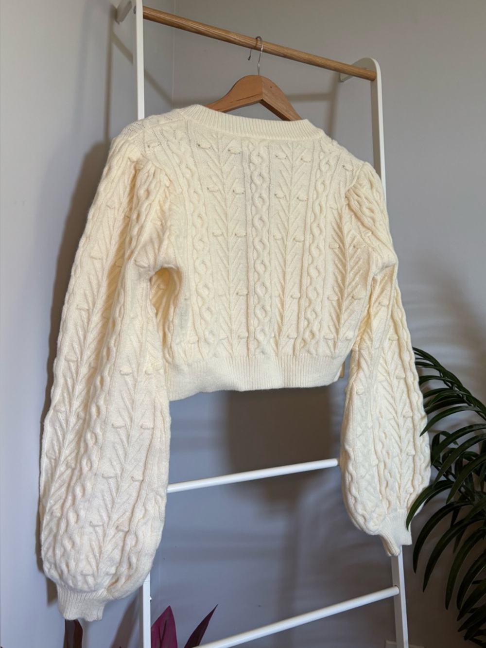 Storia Cream Cable Knit Cropped Cardigan with Brown Bow Ties - Picture 8 of 15